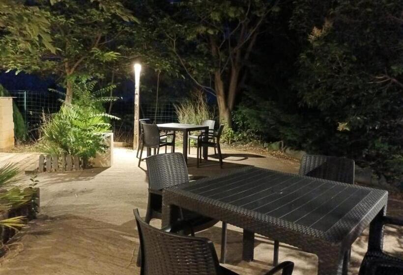 هتل Restaurante Comendador Añon De Moncayo