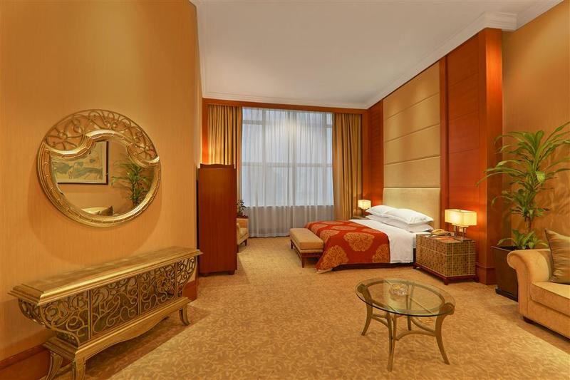 Fotos del hotel Sheraton Chengdu Lido Hotel:  2