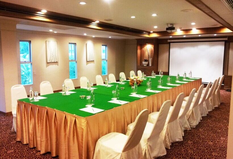 Fotos del hotel St. James Hotel:  8