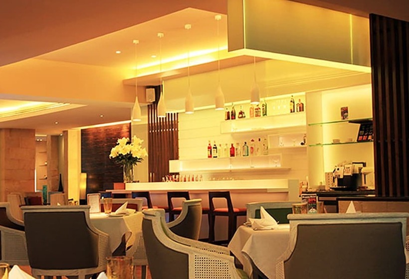 Fotos del hotel St. James Hotel:  12