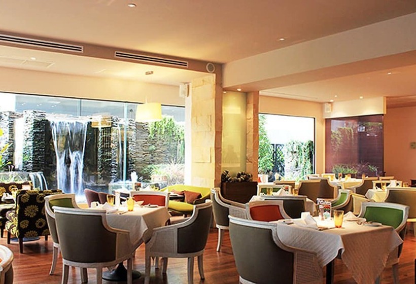 Fotos del hotel St. James Hotel:  13
