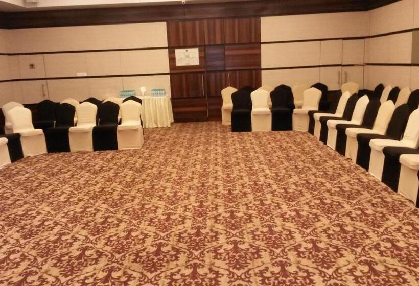 Fotos del hotel The Sahil Hotel: 1 Fotos del hotel The Sahil Hotel: 1
