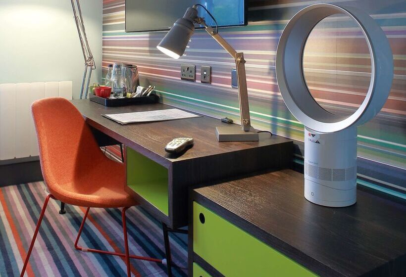 Village Hotel Coventry