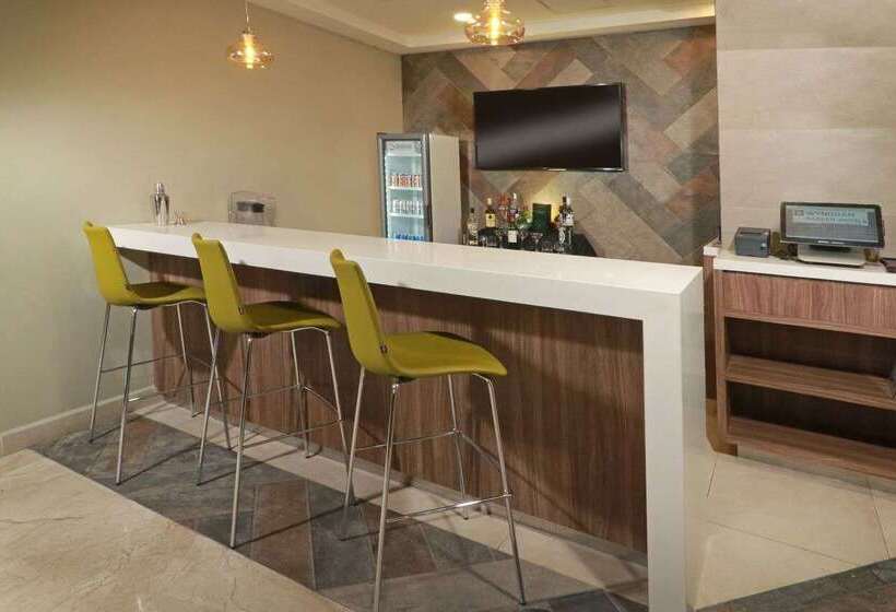 Fotos del hotel Wyndham Garden Monterrey Valle Real:  38