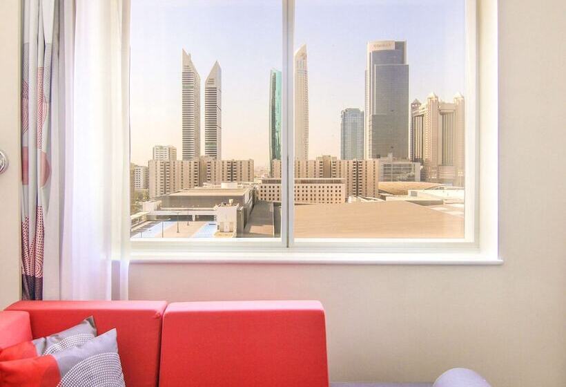 Novotel World Trade Centre Dubai