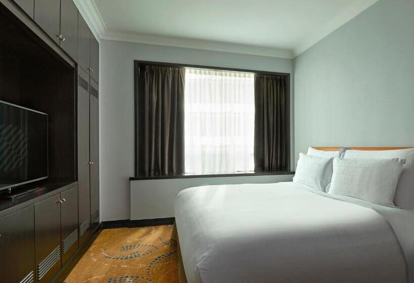 Pullman Kuala Lumpur City Centre Hotel & Residences