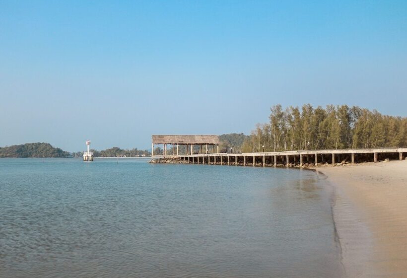 استراحتگاه The Aiyapura Koh Chang