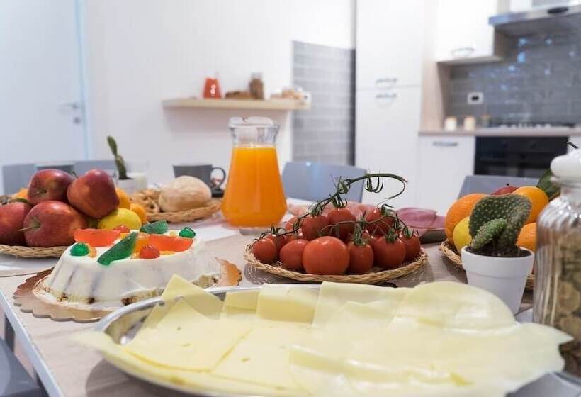 تختخواب و صبحانه Suite Dreams