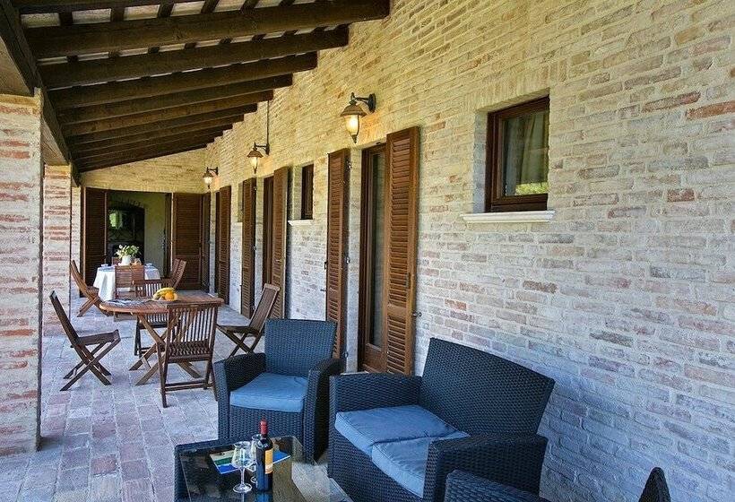 مسافرخانه Villa Melagrana
