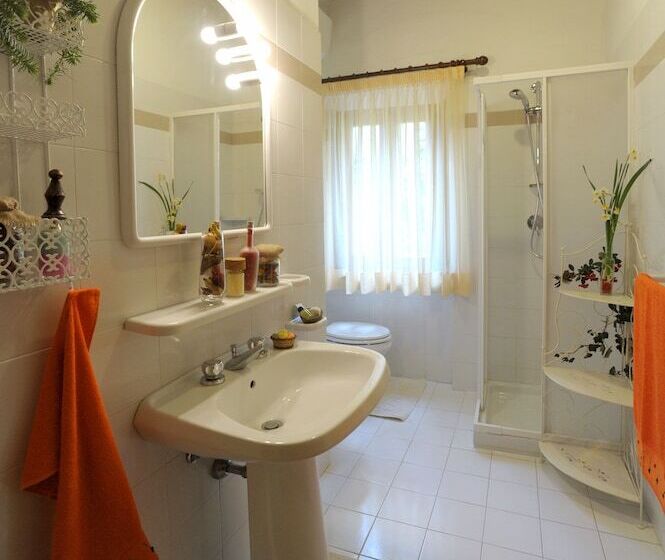 فندق ريفى Agriturismo Podere Poggio Ai Cieli