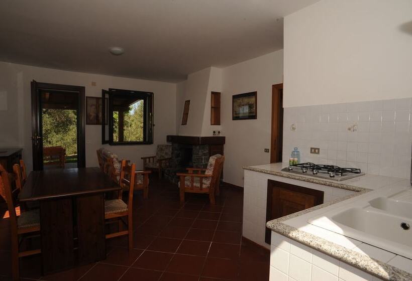 فندق ريفى Barnìa   Agriturismo