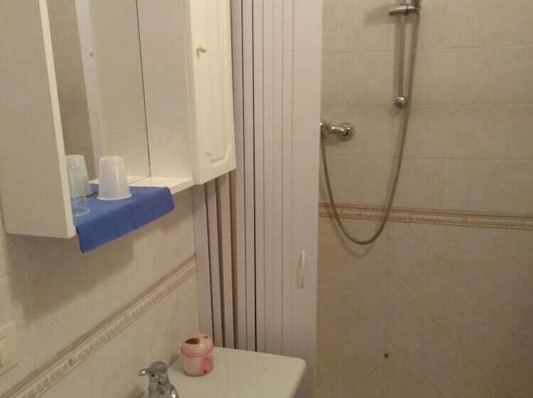 مبيت وإفطار Edera Rooms And Apartment