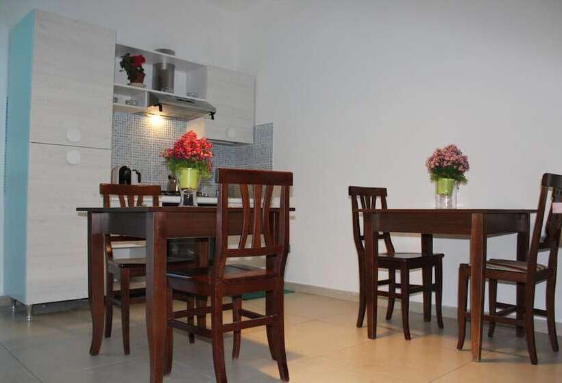 تختخواب و صبحانه Harmony Rooms