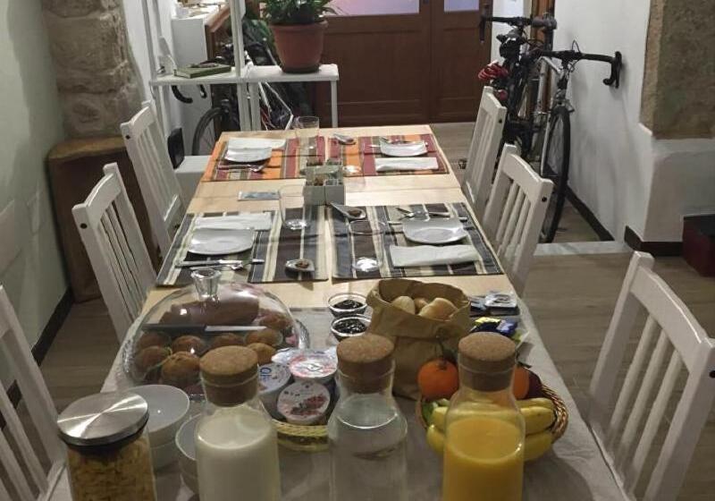 Bomarosa B&b