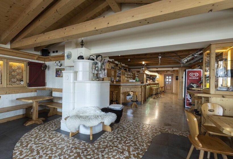 בית מלון כפרי Albergo Aurora