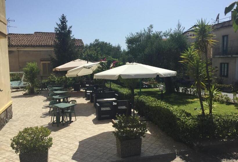 هتل Albergo Marla