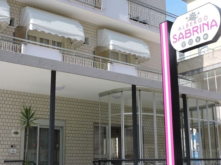 هتل Albergo Sabrina