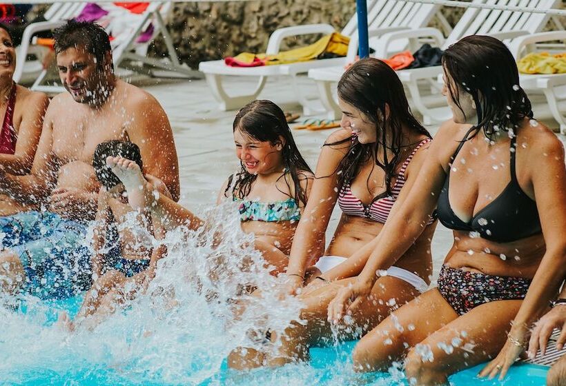 هتل Centro Vacanze Mulino D Acqua