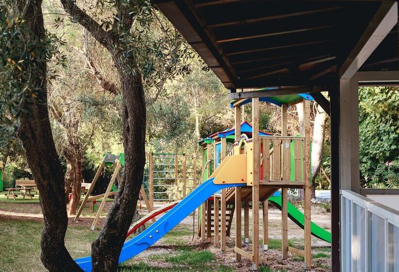 هتل Centro Vacanze Mulino D Acqua