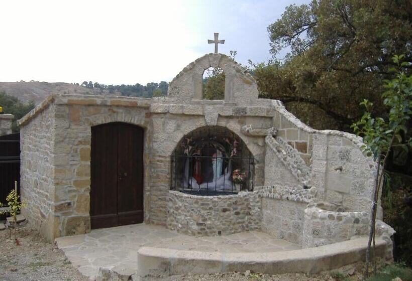 هتل روستایی Agriturismo Grotta Dell Eremita