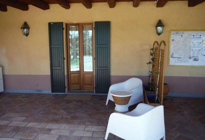 فندق ريفى Agriturismo Villa Antonella