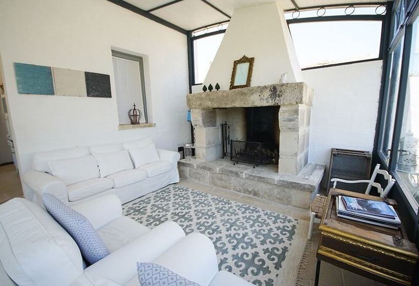 هتل روستایی Masseria Spartivento