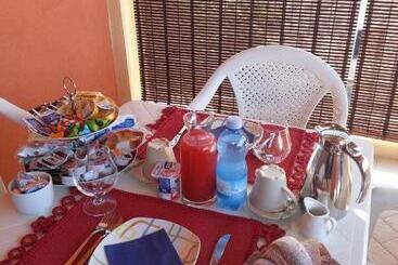 تختخواب و صبحانه I Quattroventi
