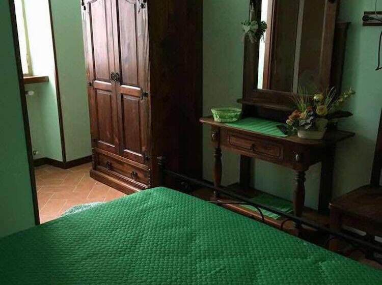 مبيت وإفطار Il Casale Di Colli Sul Velino