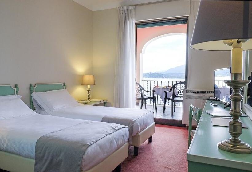 تختخواب و صبحانه Lake Maggiore Dependance