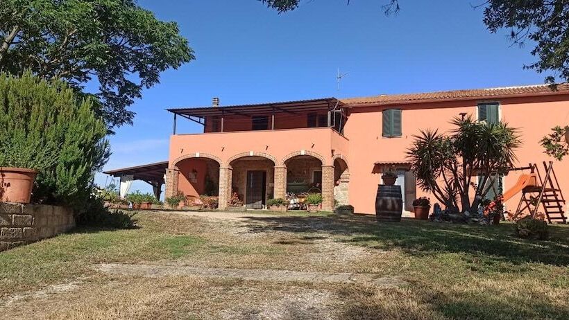 فندق ريفى Agriturismo Marruchetone Vecchio