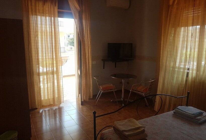 Nocleg ze śniadaniem Leopardi