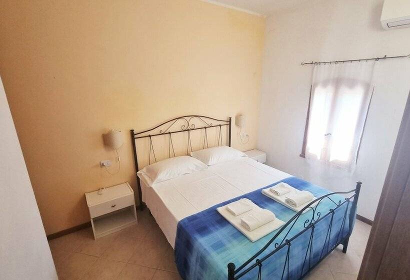 민박 La Baia Apartments