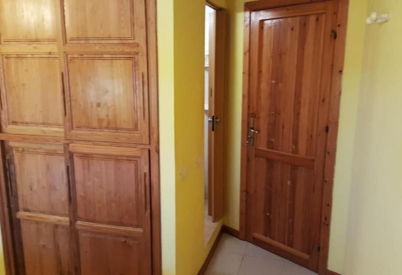 민박 La Baia Apartments