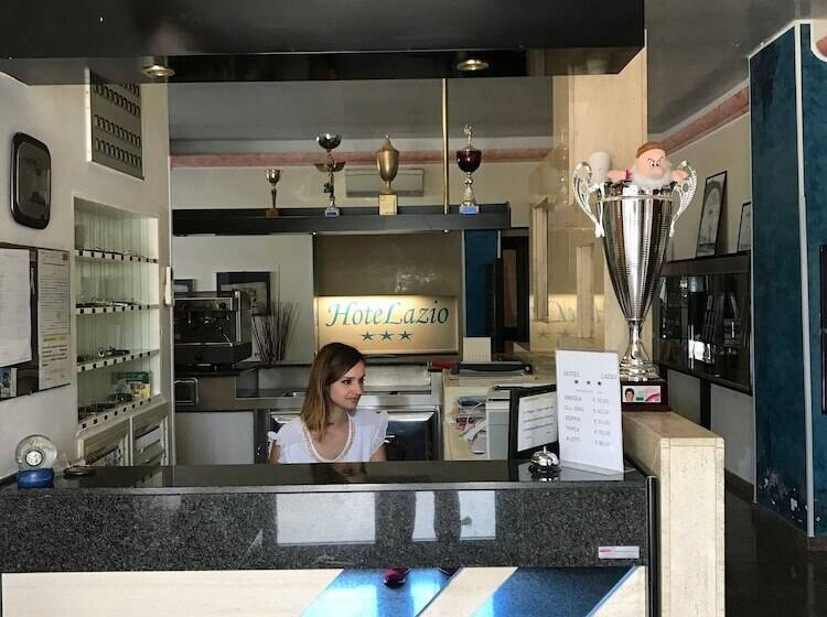 호텔 Ristorante Lazio