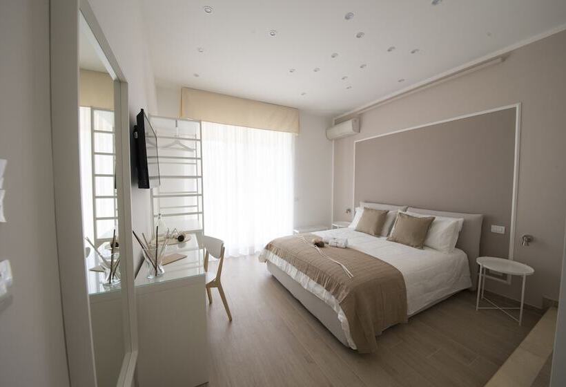 پانسیون Cherie B&b Salerno