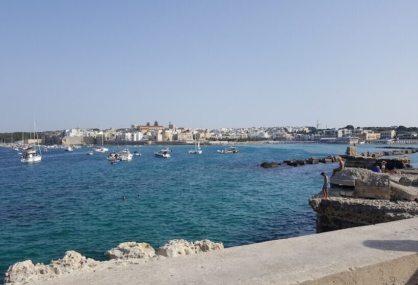 تختخواب و صبحانه La Terrazza Sul Mare