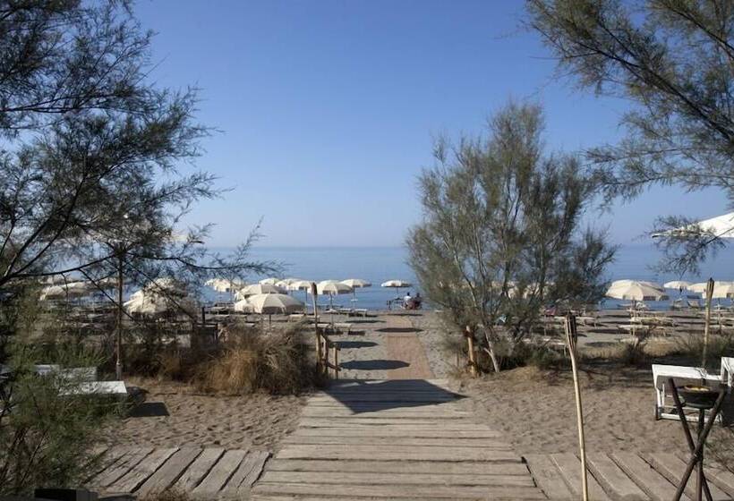 فندق Capalbio Glamping Village
