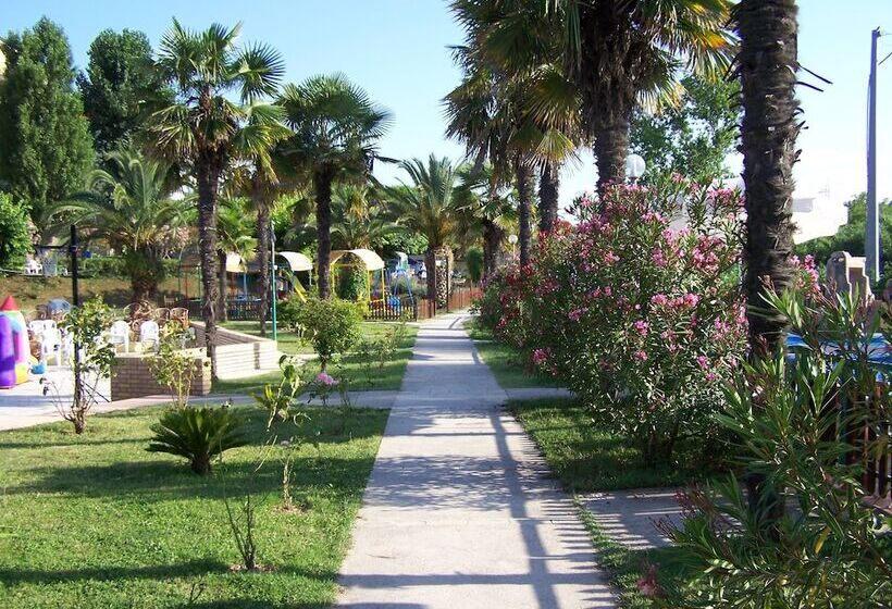 فندق Villaggio Costa D Argento