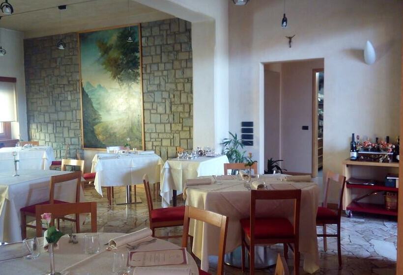 پانسیون Locanda Da Cines