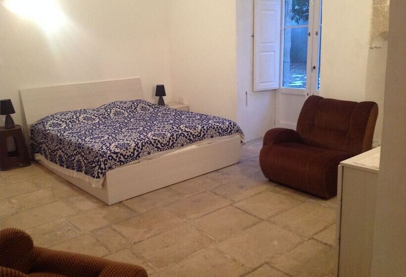 بنسيون Parco Lanoce   Residenza D Epoca