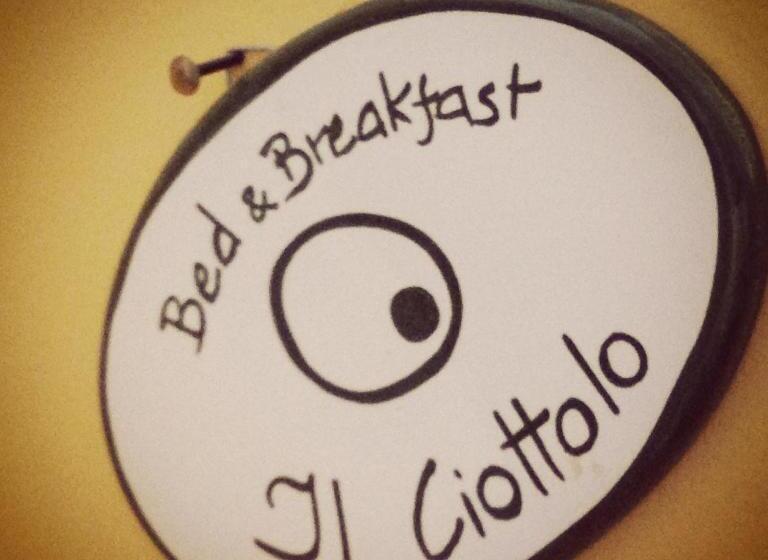 تختخواب و صبحانه Il Ciottolo