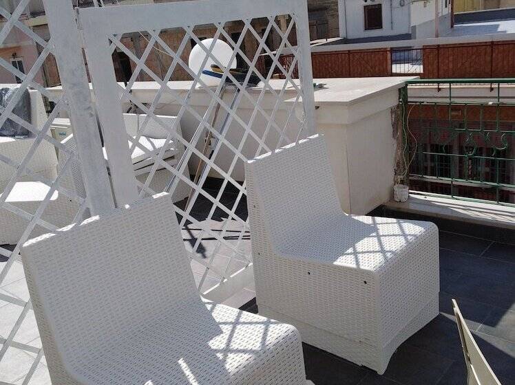 Domus Al Corso B&b