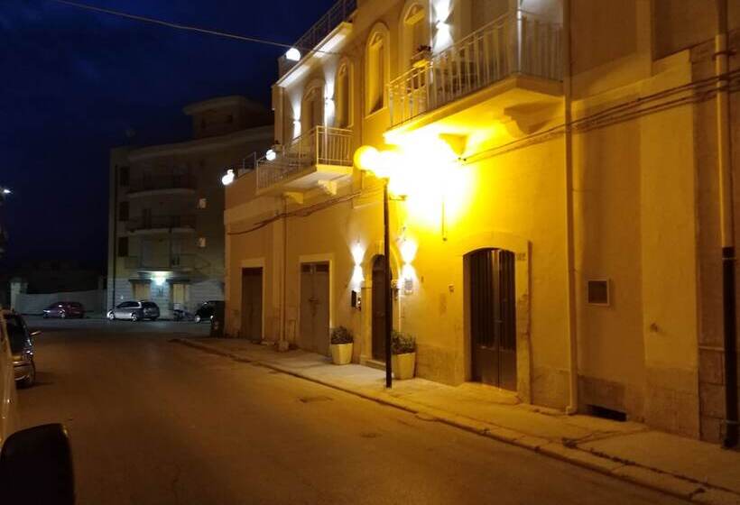 Domus Al Corso B&b