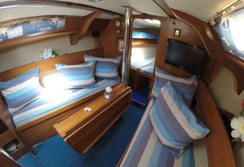 هتل Yacht Suite Marina Di Grosseto