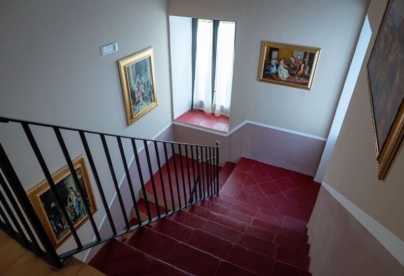 تختخواب و صبحانه L Antica Caiatia