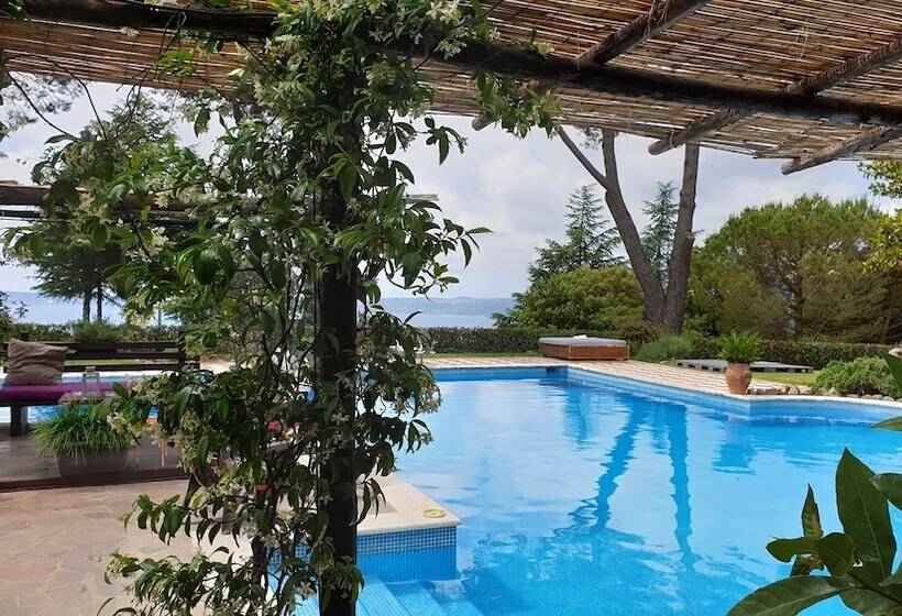 여관 Almanuda Naturist Village