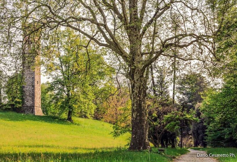 여관 Villa Cagnola