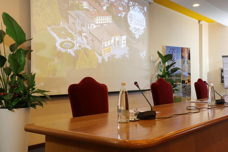 여관 Villa Cagnola