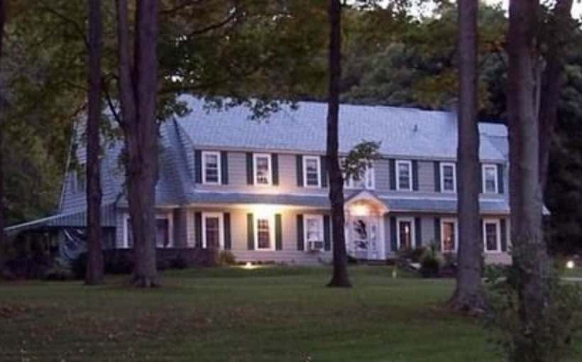 مبيت وإفطار Maple Springs Lake Side Inn