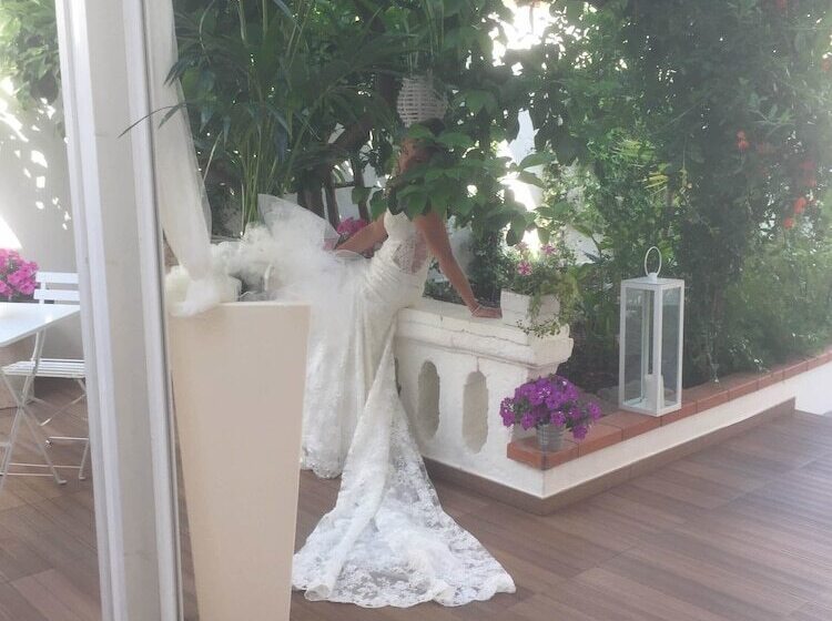 Femily B&b Bed And Breakfast Di Puglia In   Bari